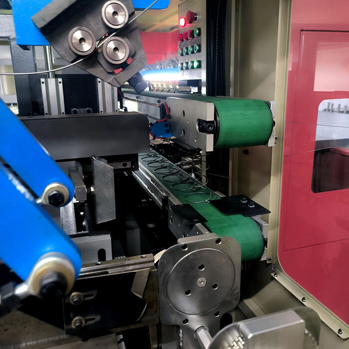 Мощность 60-90 листов 8 часов Линия производства матрасов Общая мощность примерно 35 КВА Оборудование для изготовления матрасов высокой производительности